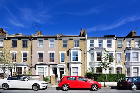 3 bedroom maisonette to rent, Warbeck Road, Shepherd's Bush, London, W12