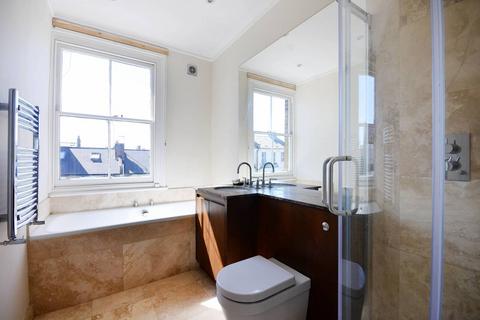 3 bedroom maisonette to rent, Warbeck Road, Shepherd's Bush, London, W12