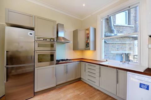 3 bedroom maisonette to rent, Warbeck Road, Shepherd's Bush, London, W12