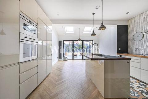 Dunbar Road, London, N22