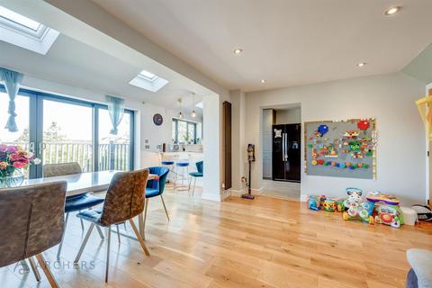 4 bedroom detached house for sale, Hillcote Close, Fulwood, Sheffield