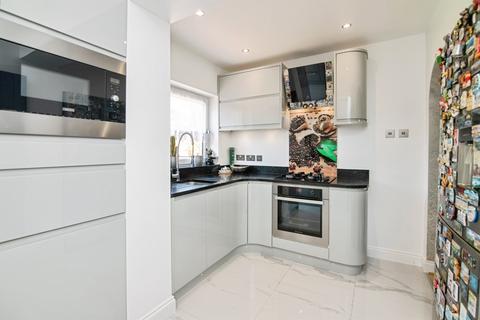 3 bedroom semi-detached house for sale, Barston Road, Oldbury