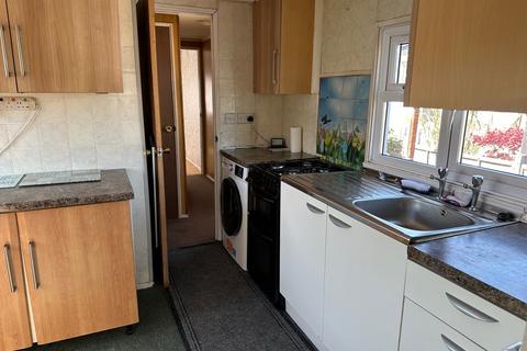 1 bedroom park home for sale, Dukesmead Mobile Home Park, Peterborough
