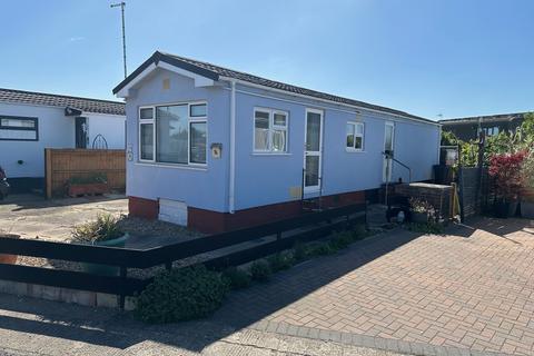 1 bedroom park home for sale, Dukesmead Mobile Home Park, Peterborough