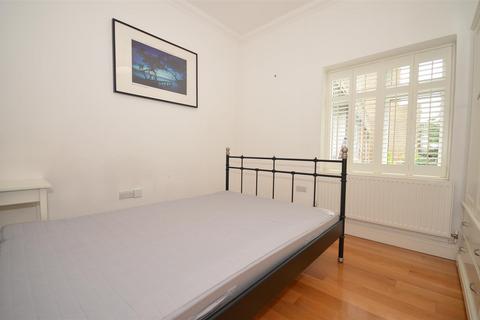 1 bedroom apartment to rent, Hornsey Rise, N19