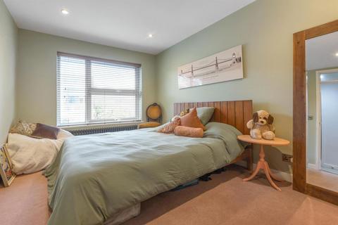 4 bedroom terraced house for sale, Putney Heath Lane, London SW15