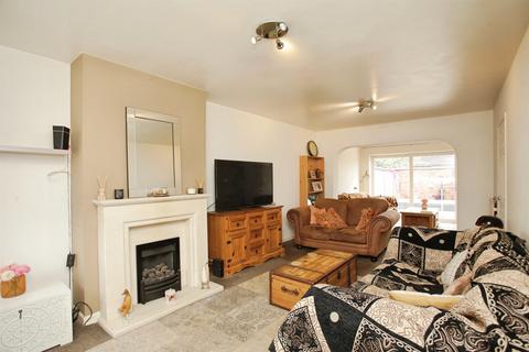 3 bedroom terraced house for sale, Hoskyn Close, Rugby