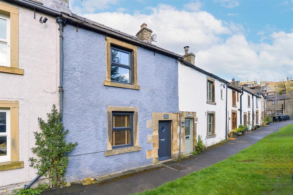 Church Street, Bradwell 2 bed cottage for sale - £225,000
