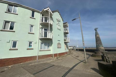 Studio for sale, Camona Drive, Marina, Maritime Quarter, Swansea