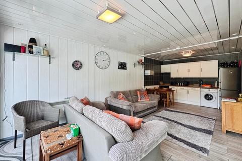 2 bedroom bungalow for sale, Millendreath Holiday Village, Millendreath, Looe, Cornwall, PL13
