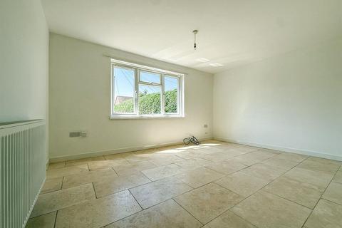 1 bedroom flat for sale, Blendworth Crescent, Havant