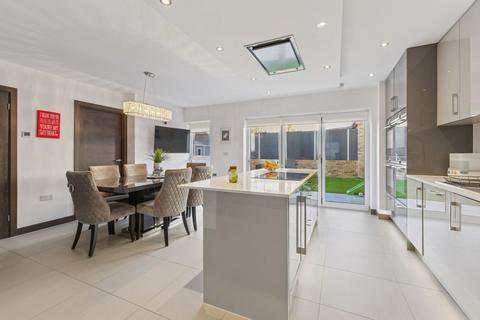 5 bedroom detached house for sale, Stanley Kubrick Road, Uxbridge, UB9