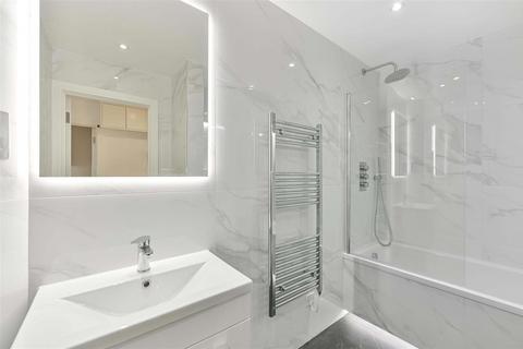 1 bedroom apartment for sale, Bourne House, Beansheaf Grange, Reading RG31