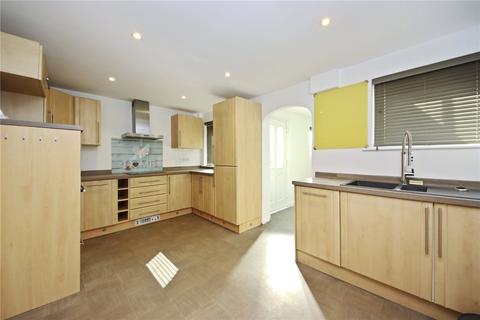 3 bedroom terraced house to rent, Woodford, Gateshead NE9