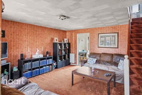 3 bedroom terraced house for sale, Winston Road, Rochester