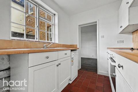 3 bedroom terraced house to rent, Baddow Road, Chelmsford