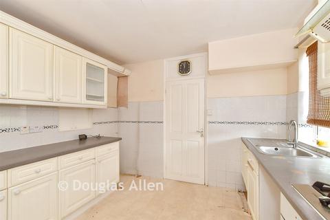 3 bedroom semi-detached house for sale, Antlers Hill, London E4