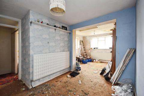 3 bedroom terraced house for sale, Lime Walk, Moulsham Lodge, Chelmsford