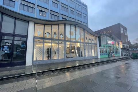 Retail property (high street) to rent, 9 Gedling St Nottingham NG1 1DS