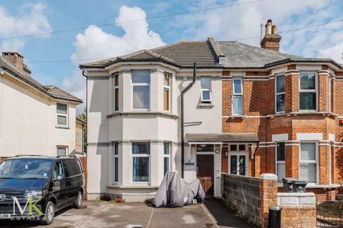 Flat - Knole Road, Bournemouth BH1