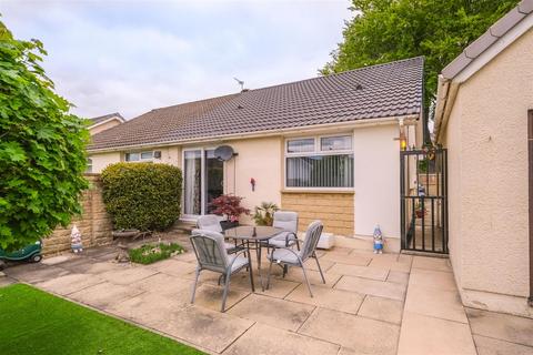 3 bedroom house for sale, Rydings Walk, Brighouse