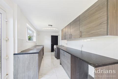 3 bedroom terraced house for sale, Kennet Way, Chelmsford, CM1 2JP