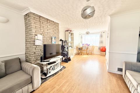 3 bedroom terraced house for sale, Pembroke Close, Mildenhall, Bury St. Edmunds, Suffolk, IP28
