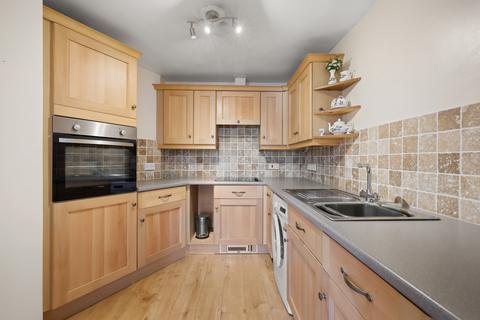 2 bedroom apartment for sale, Hart Road, Essex, SS7