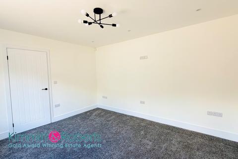 3 bedroom semi-detached house for sale, Watling Avenue, Seaham, Durham, SR7 8JG