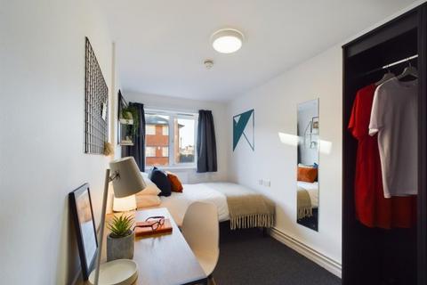 4 bedroom house share to rent, Brookside