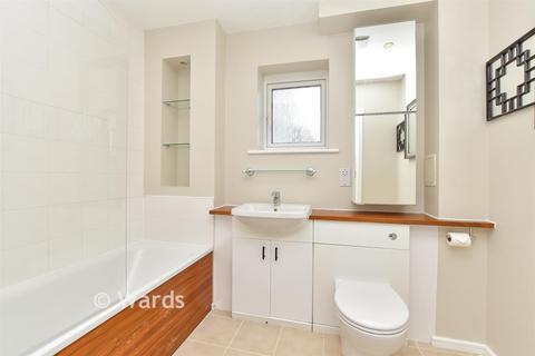 1 bedroom apartment for sale, Springhead Parkway, Gravesend DA11