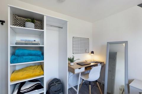 2 bedroom house share to rent, Haydn Avenue