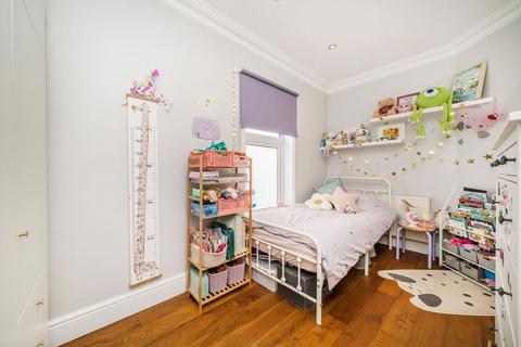 undefined, Egmont Road, Surbiton KT6