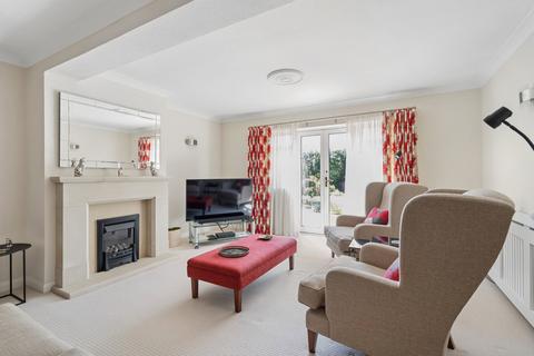 4 bedroom detached house for sale, Farm Way, Northwood HA6