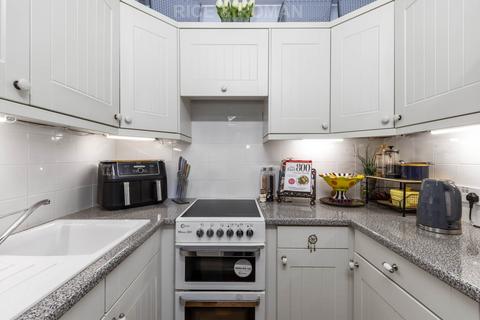 1 bedroom retirement property for sale, Tebbit Close, Bracknell RG12