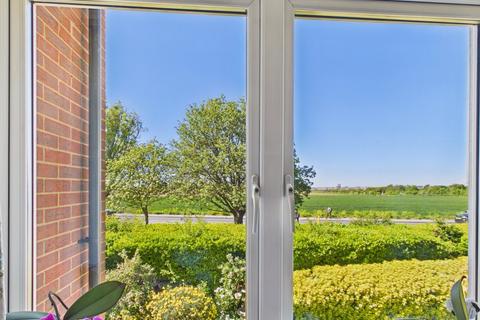 1 bedroom flat for sale, Wealdhurst Park, Dickens Lodge, Flat 17, Broadstairs, CT10