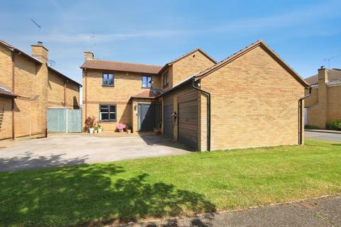 4 bedroom detached house for sale, Sebrights Way, Bretton, Peterborough