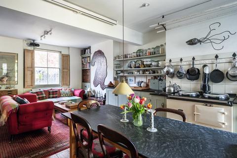 3 bedroom terraced house for sale, Wolsey Road, Islington, London, N1