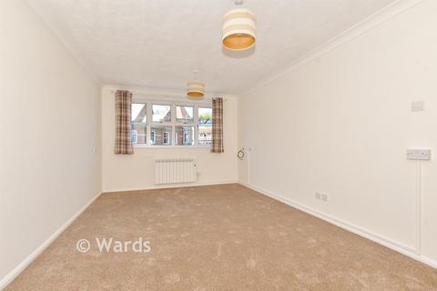 1 bedroom flat for sale, Blythe Court, Hythe CT21