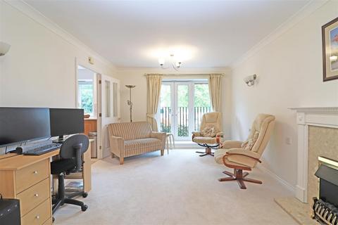2 bedroom retirement property for sale, Ladbroke Road, Redhill