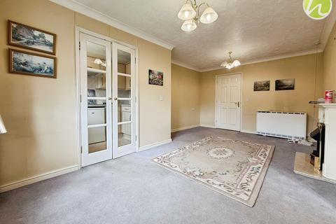 1 bedroom flat for sale, Butts Road, Conrad Court Butts Road, SS17