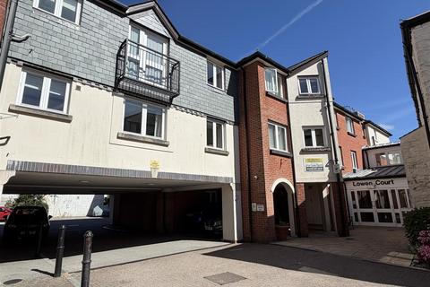 1 bedroom flat for sale, Quay Street, Truro