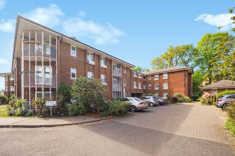 1 bedroom apartment for sale, Cavell Drive, Enfield EN2