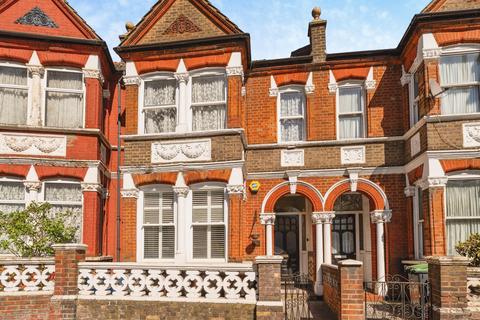 Philip Lane, London, N15