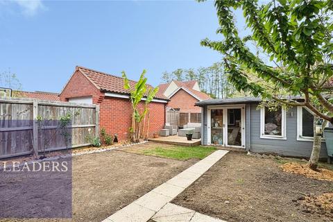 4 bedroom link detached house for sale, Westrop Drive, Sible Hedingham, Halstead