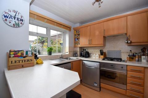 3 bedroom semi-detached house to rent, Cardinals Walk, Taplow SL6