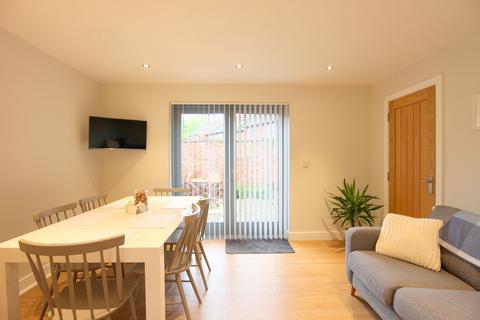 undefined, Welsh Row Head, Nantwich, CW5