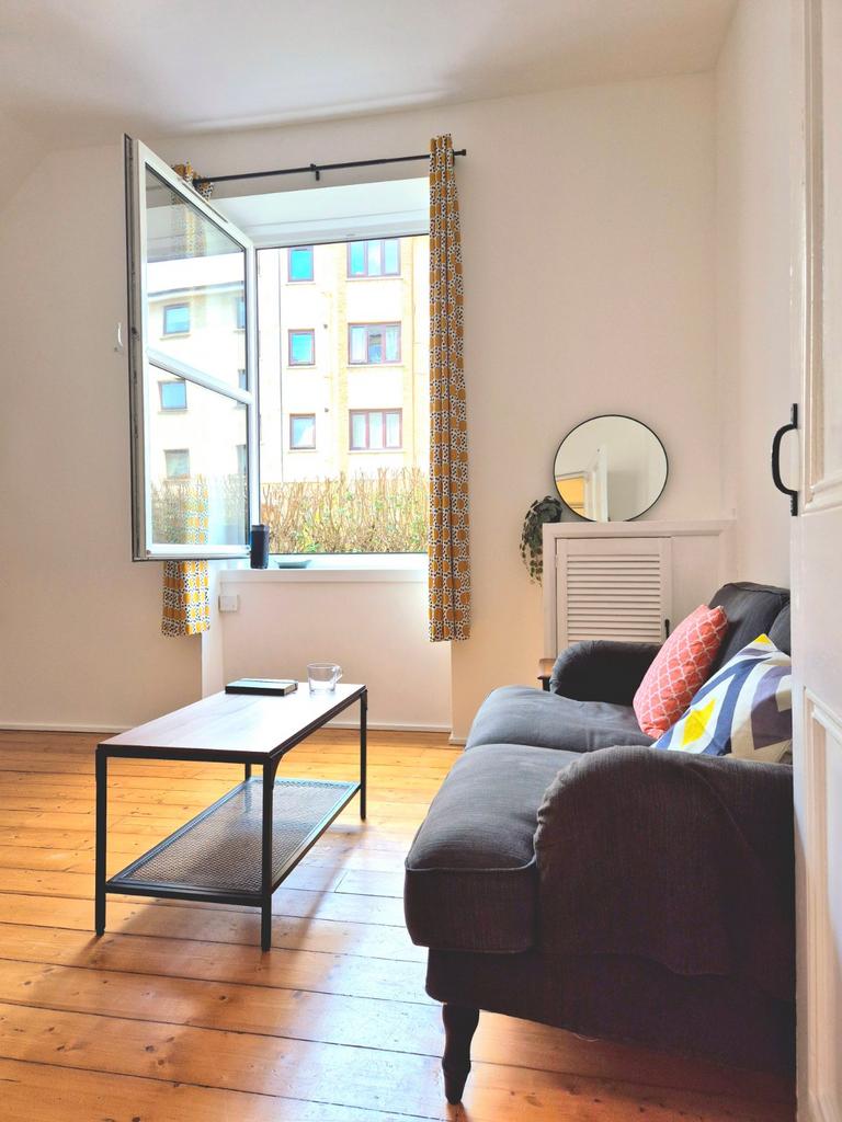 House in Edinburgh, Leith - View 5