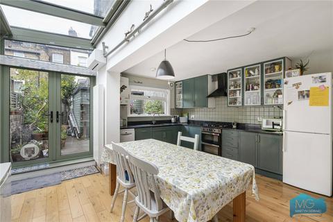 4 bedroom terraced house for sale, Hatchard Road, London, N19