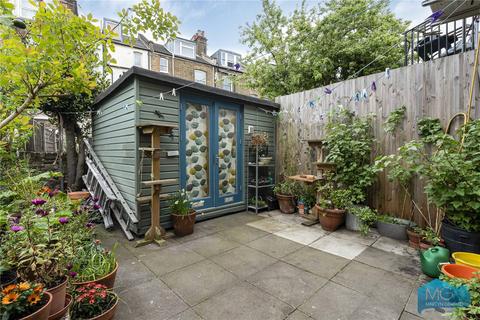 4 bedroom terraced house for sale, Hatchard Road, London, N19